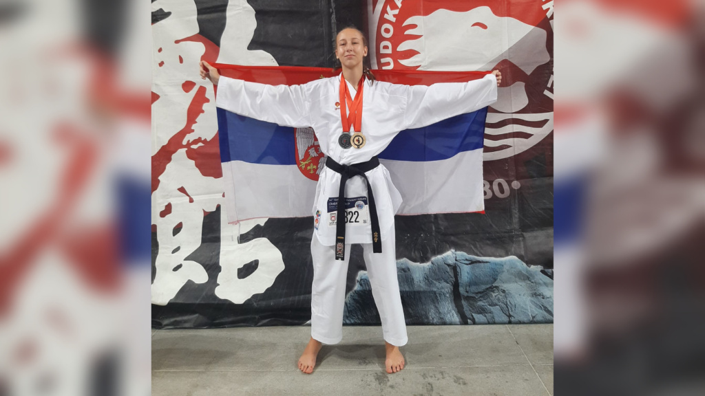 Fudokan_Mia_naslovna