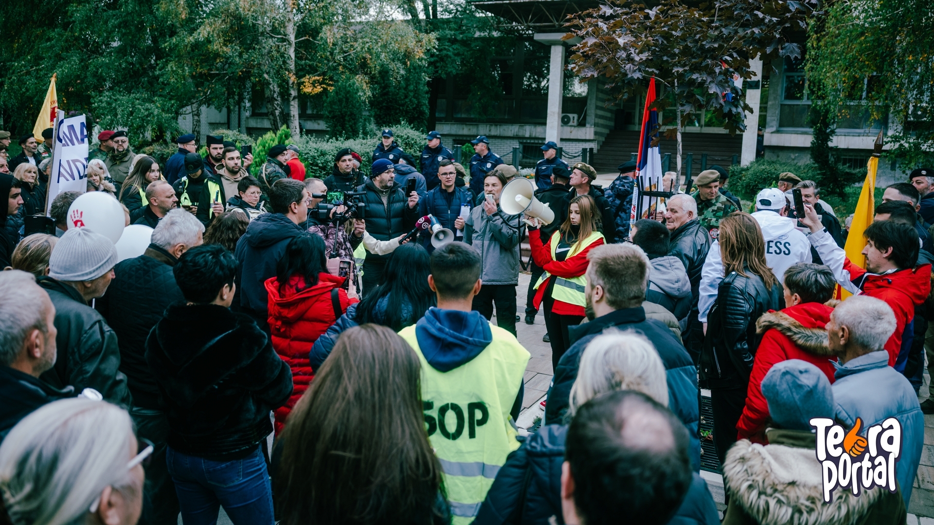 Protest 04.10. - Bor - NASLOVNA