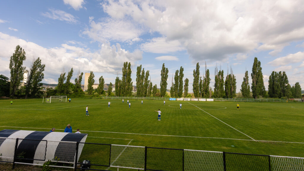 naslovna fk bor